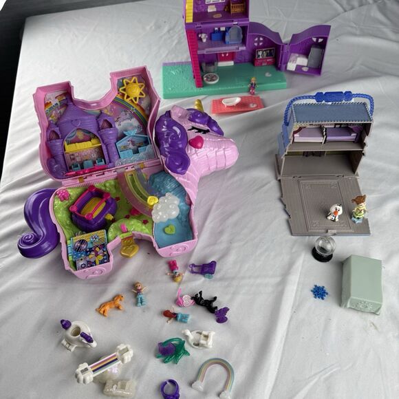 Other - Polly Pocket Playset And Accessories  Lot